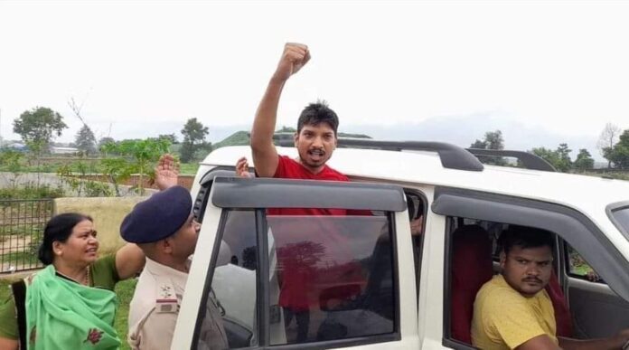 पत्रकार रूपेश कुमार सिंह को झारखंड पुलिस ने किया गिरफ्तार